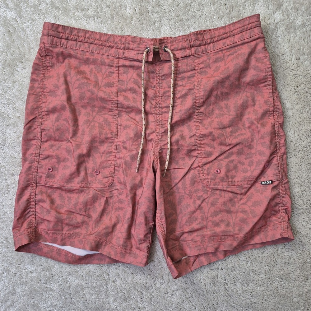 Howler Bros Sayulita Swim Shorts Mens 35 Red Floral Leaf Drawstring Surf Outdoor